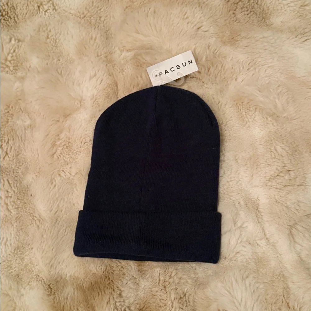 PacSun Land Rover Dark Blue Beanie - Picture 3 of 3